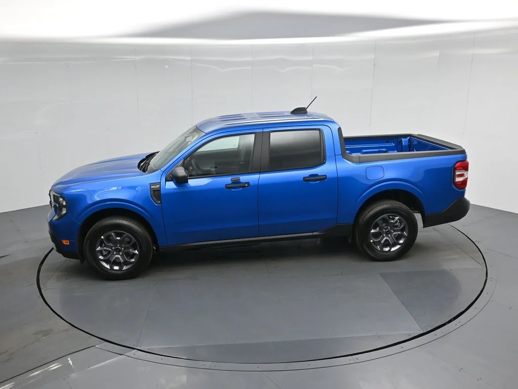 New 2026 Velocity Blue Ford XLT image 40