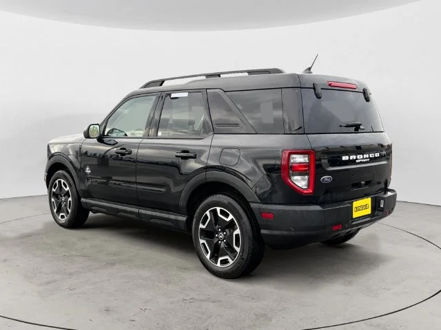 Used 2021 Black Ford Outer Banks image 7
