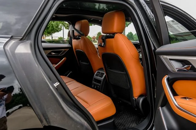 2026 Jaguar F-Pace R-Dynamic S - Photo 44