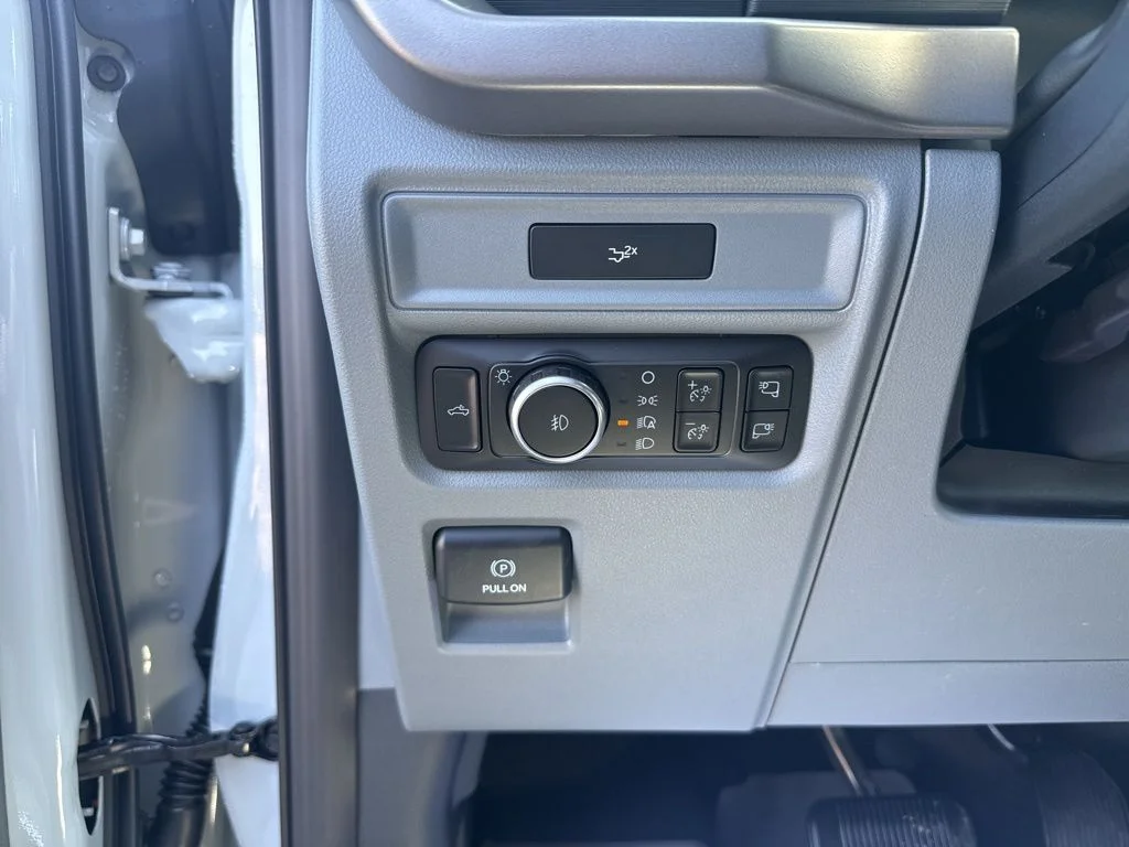 New 2026 Avalanche Ford XLT image 34