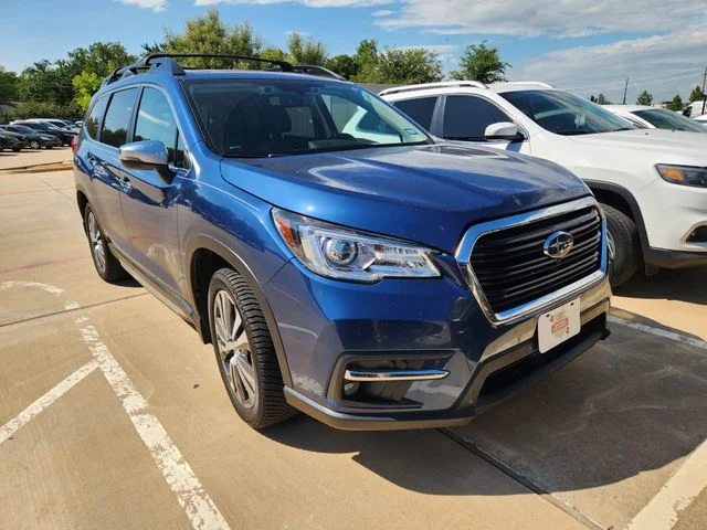 2022 Subaru Ascent Touring's photo