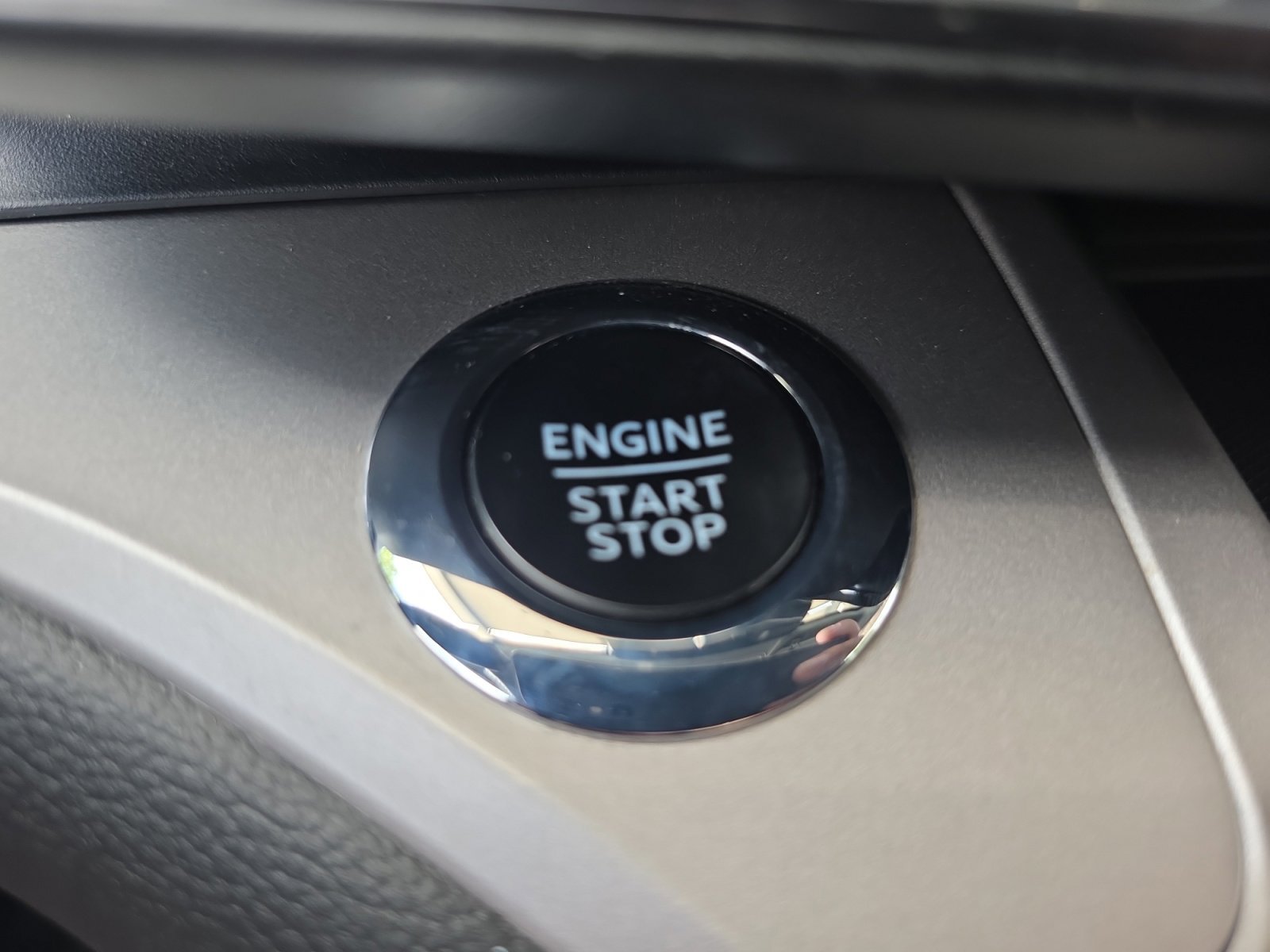 Used 2023 Silver Metallic Ford XLT image 16
