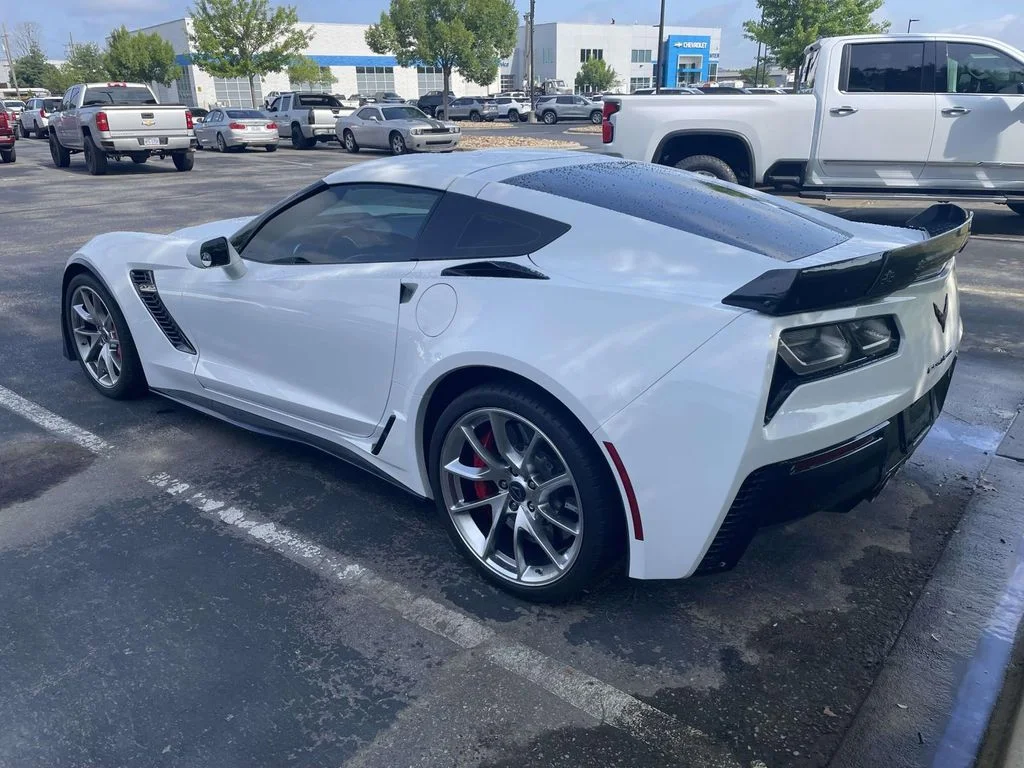 Used 2015 Arctic White Chevrolet Z06 3LZ image 4