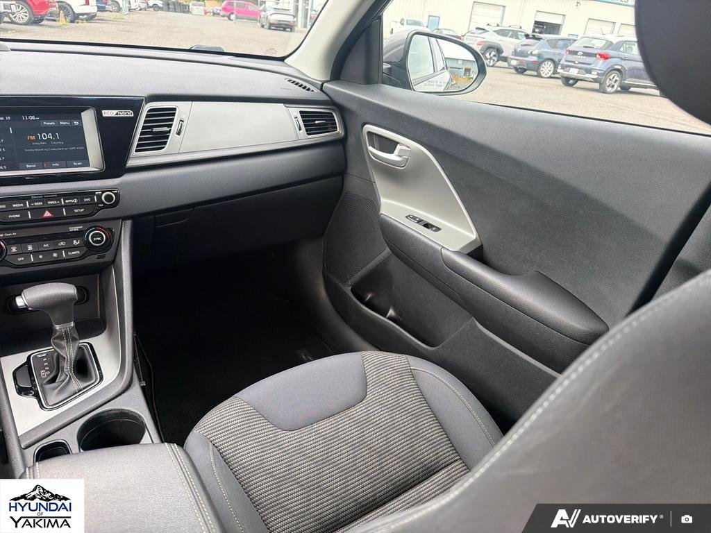 Used 2017 Metal Stream Kia LX image 25