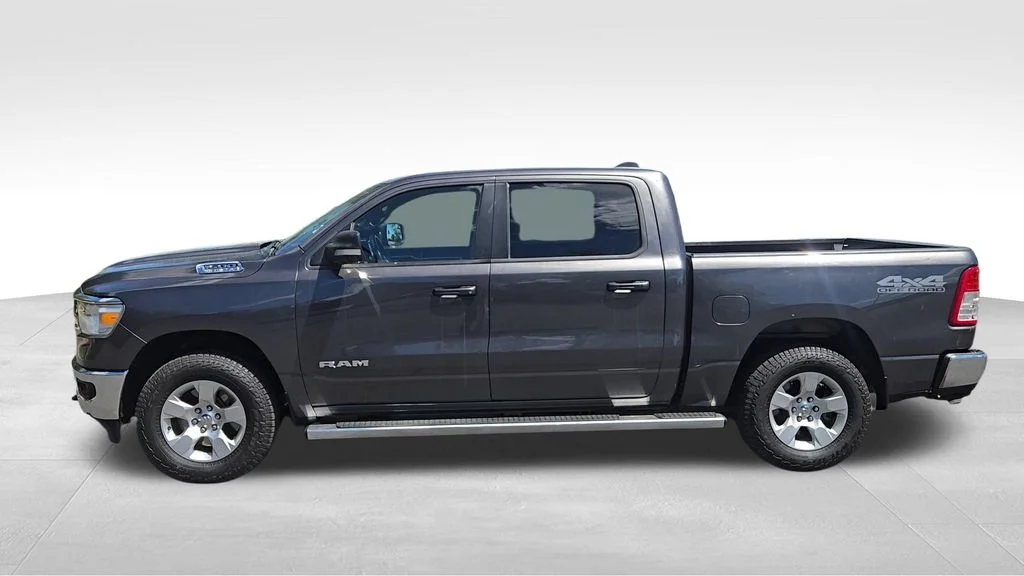 Used 2022 Granite Crystal Clearcoat Metallic Ram Big Horn/Lone Star image 5