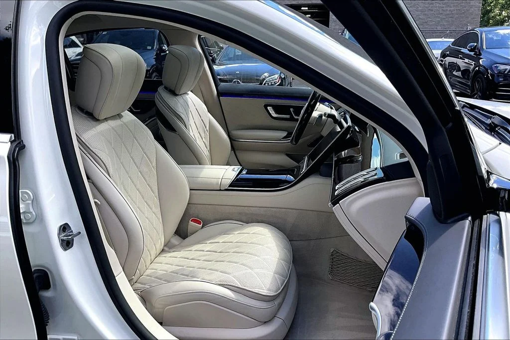 Certified Used 2021 White Mercedes-Benz S 580 image 7