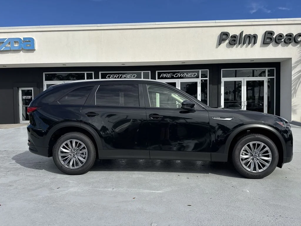 New 2026 Jet Black Mazda 3.3 Turbo Select AWD image 23
