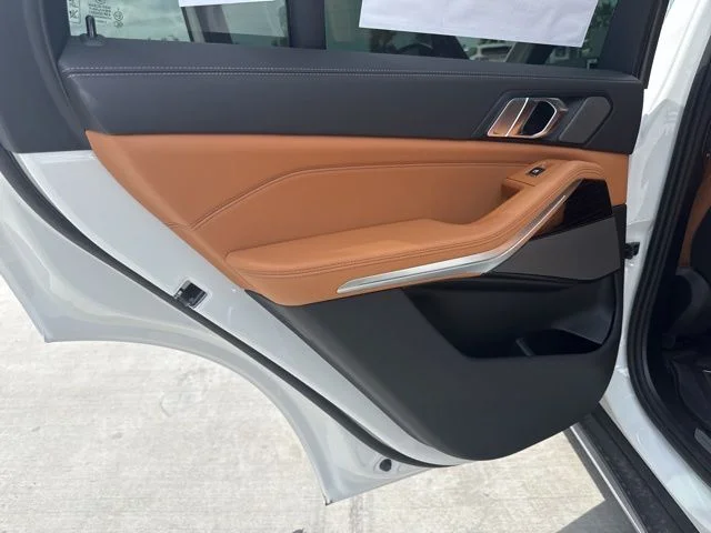 2026 BMW X5 40i - Photo 14