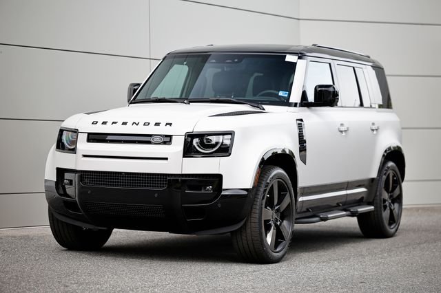 2026 Land Rover Defender 110 X-Dynamic SE