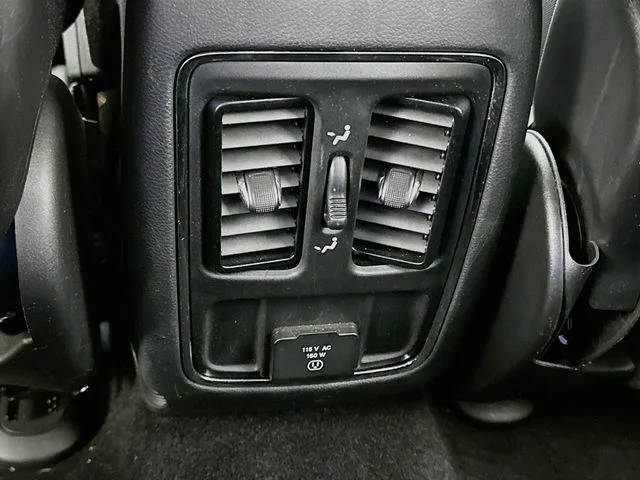 Certified Pre-Owned 2020 Jeep Grand Cherokee Altitude