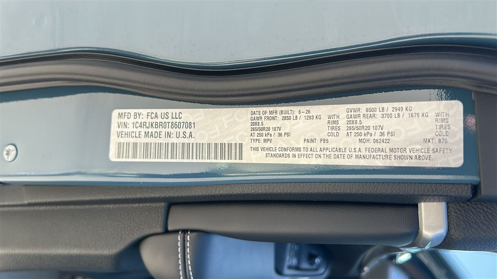 New 2026 Steel Blue Exterior Paint Jeep Limited image 30