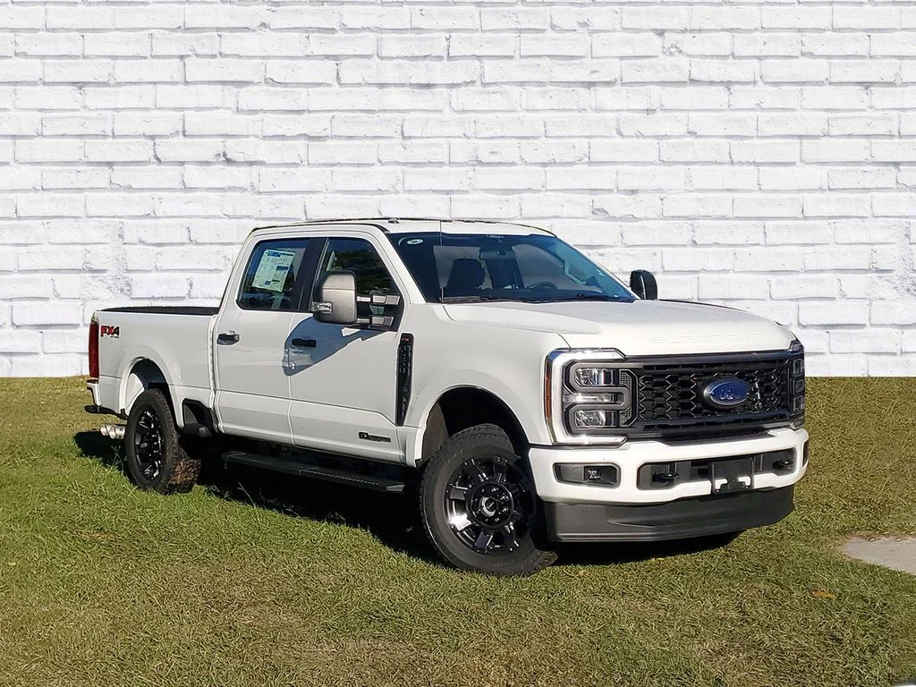 New 2026 Oxford White Ford F-250® XL image 1