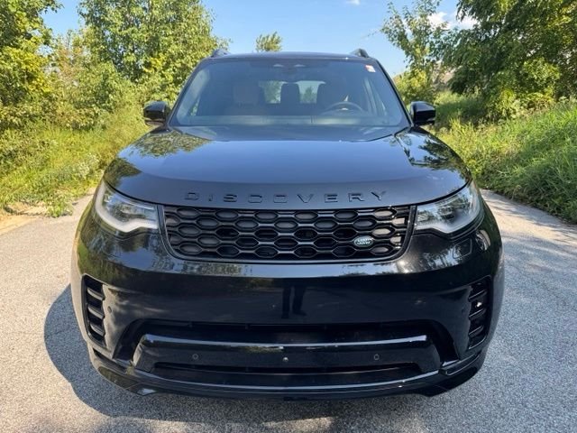 New 2026 Santorini Black Land Rover Dynamic SE image 3