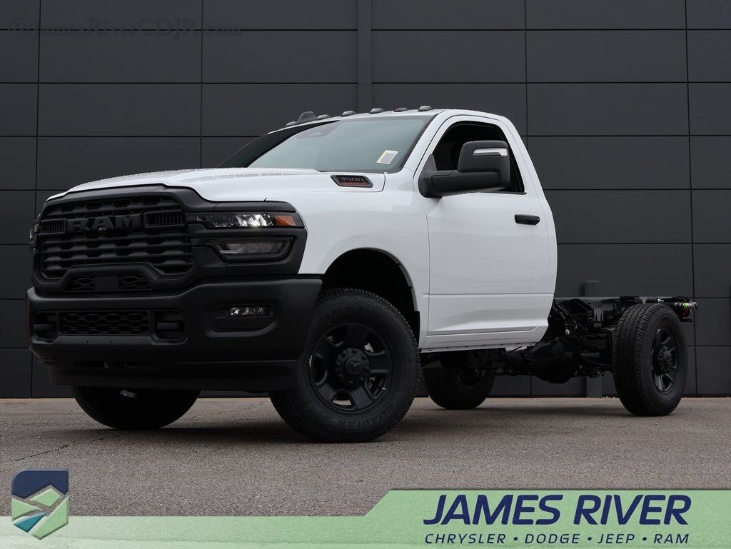 2026 RAM 3500 Chassis