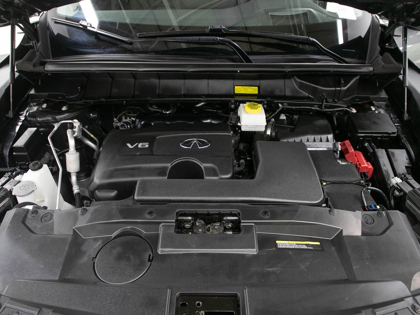 Used 2023 Graphite Shadow INFINITI Sensory image 36