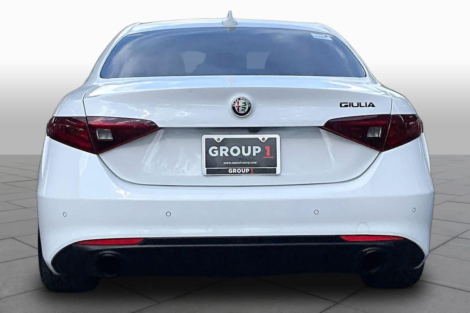 Used 2019 Alfa White Alfa Romeo  image 5