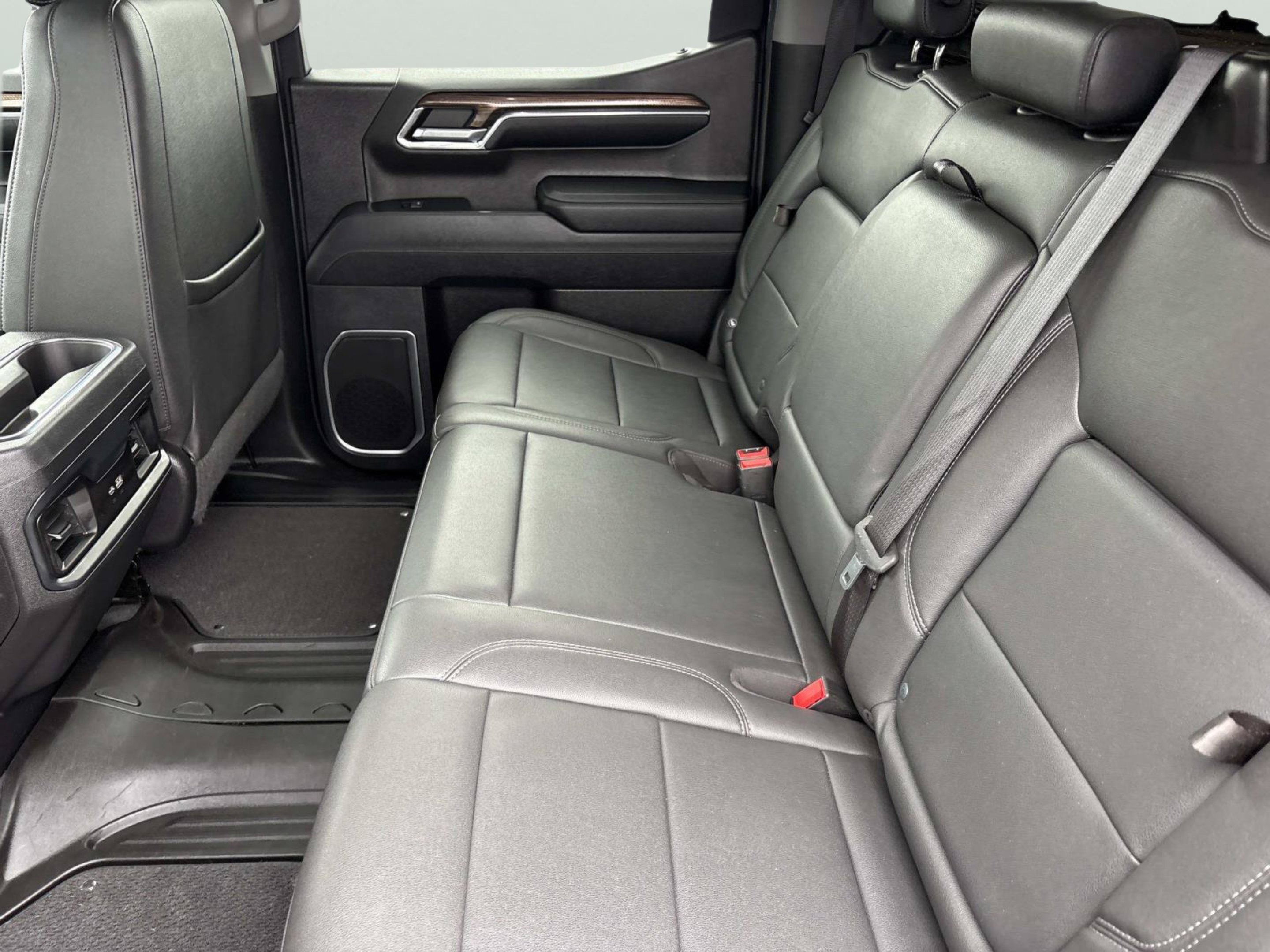 Used 2023 Black Chevrolet RST image 18