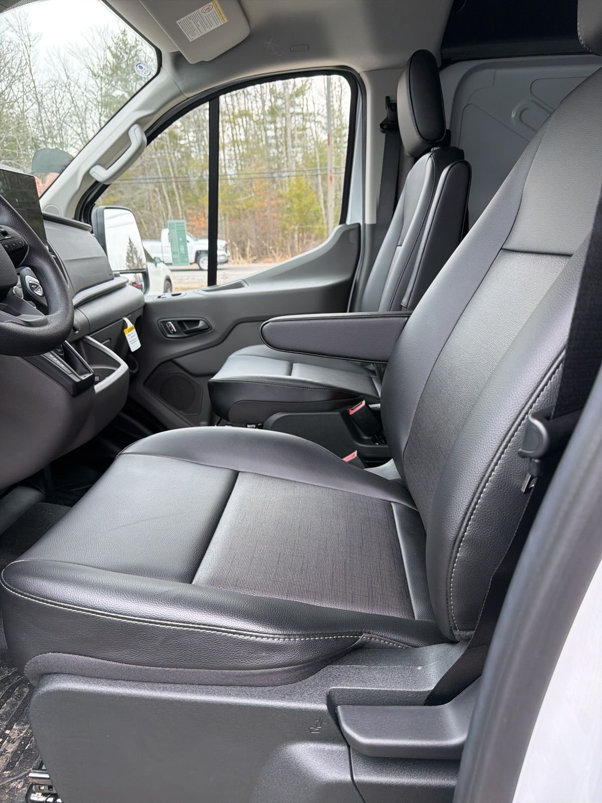 New 2026 Oxford White Ford Cargo Van image 12