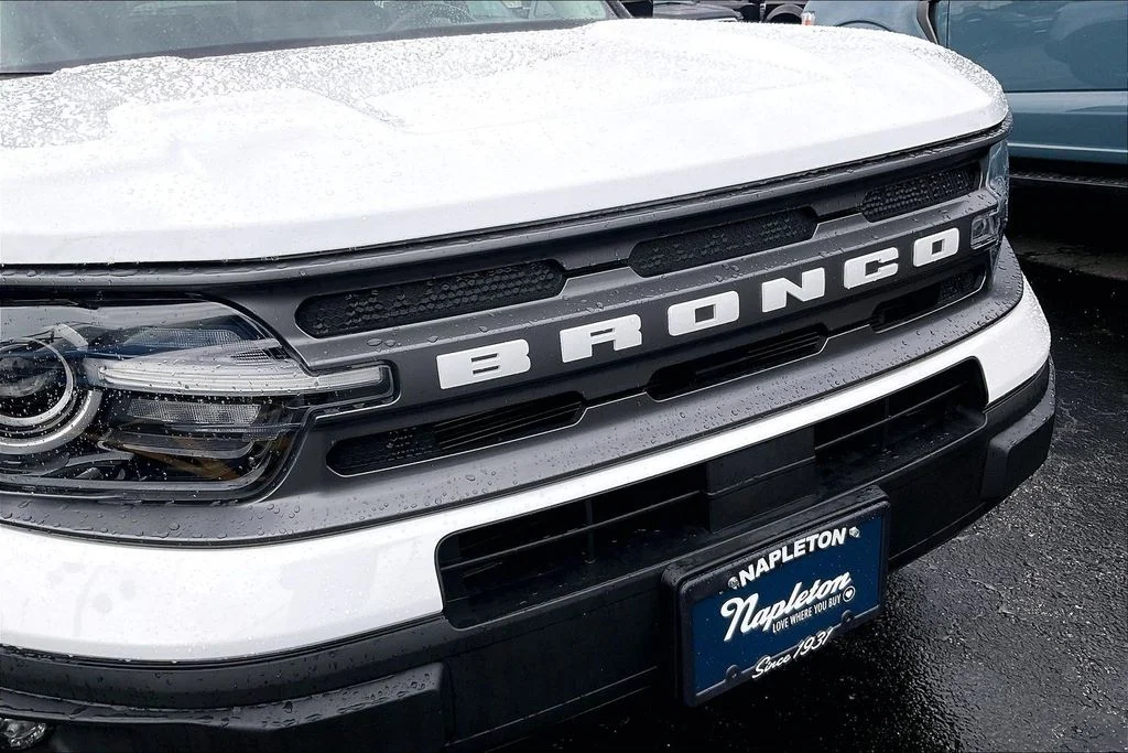 Used 2022 White Ford Big Bend image 28