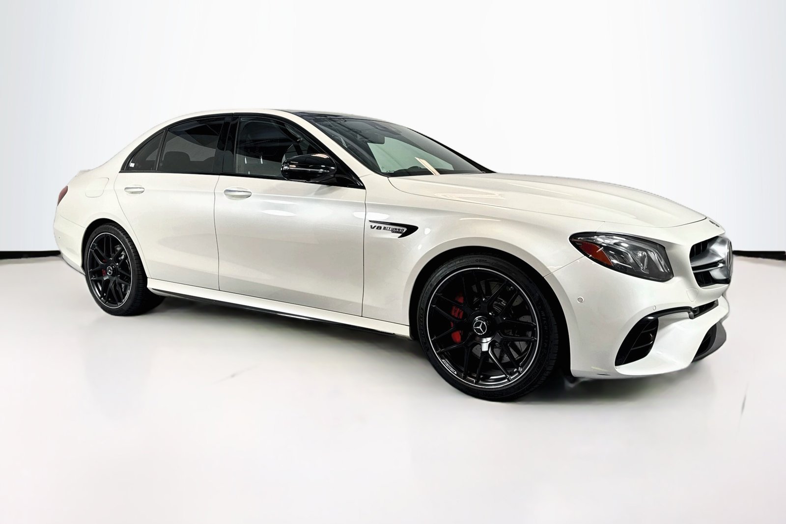 Used 2020 Designo Diamond White Metallic Mercedes-Benz AMG® E 63 S image 3