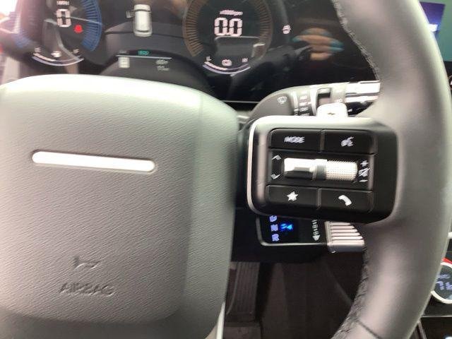 New 2026 White Hyundai SE image 21
