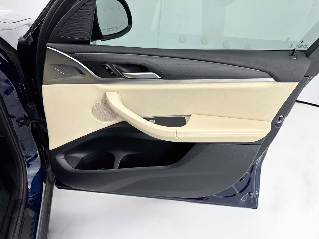 Certified Used 2024 Blue BMW xDrive30i image 24