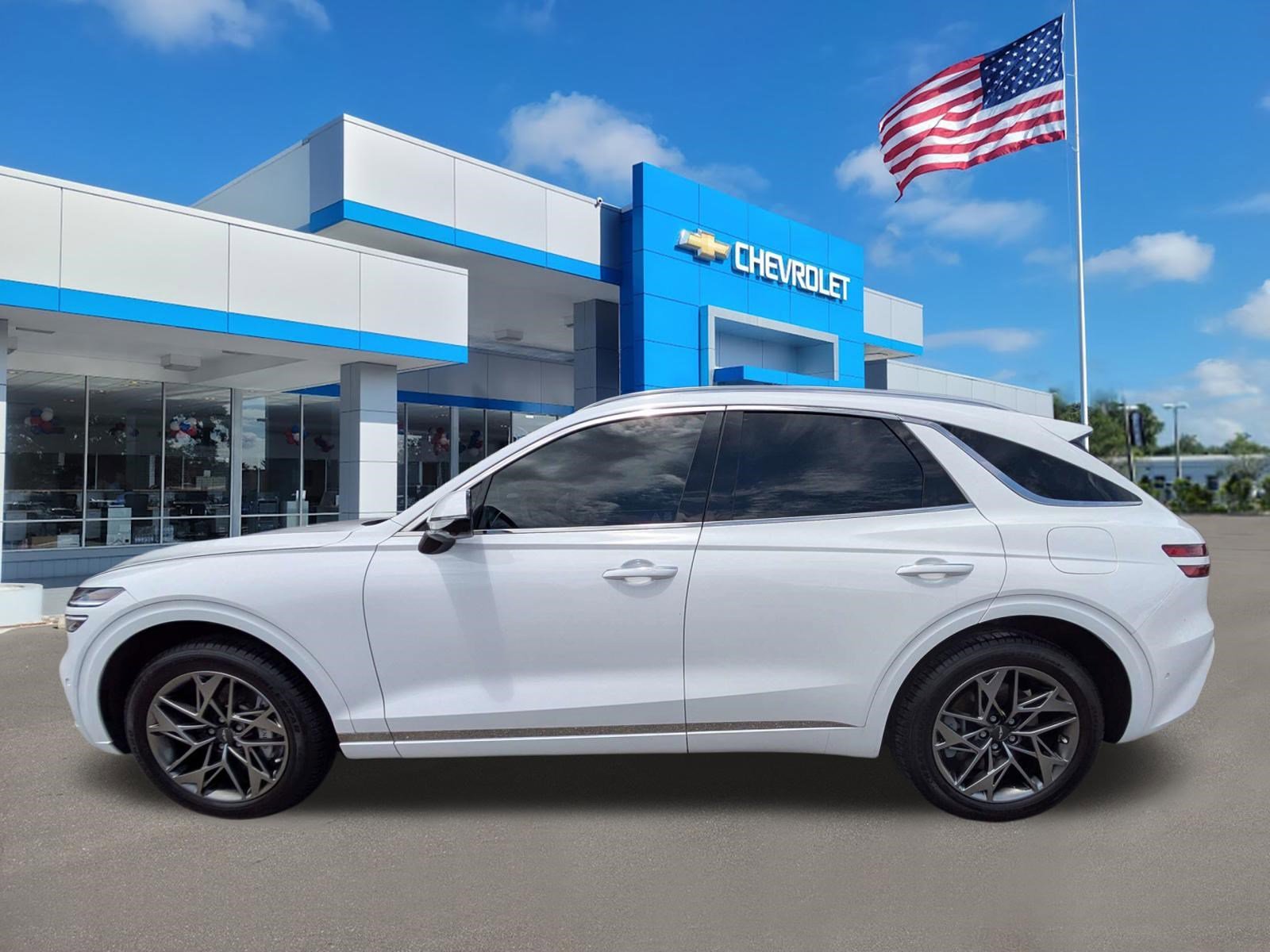 Used 2023 Alta White Genesis 2.5T image 6