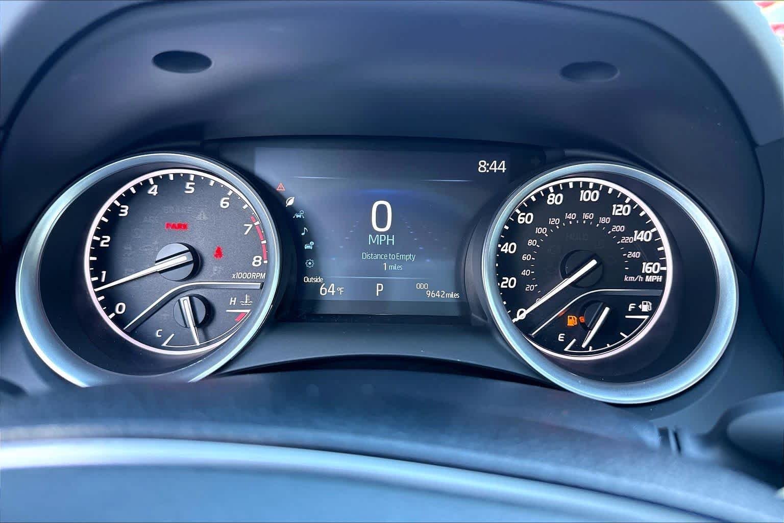 Used 2023 Wind Chill Pearl Toyota XLE V6 image 26