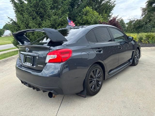 Used 2018 Dark Gray Metallic Subaru Base image 6