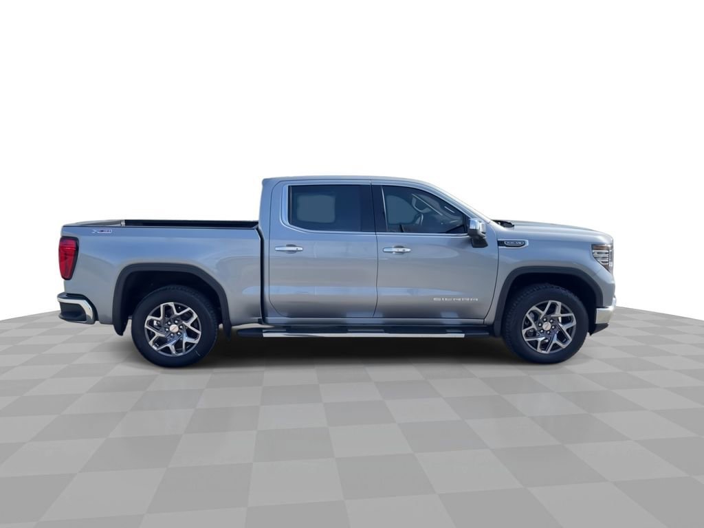2026 GMC Sierra 1500 SLT - Photo 9