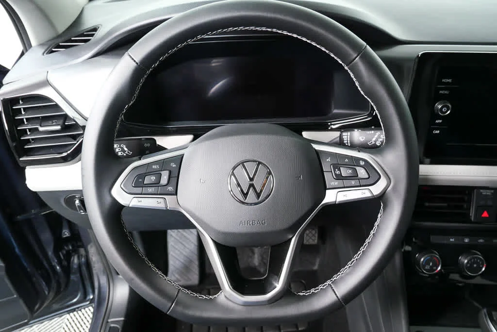 New 2026 Platinum Gray Metallic Volkswagen S image 8