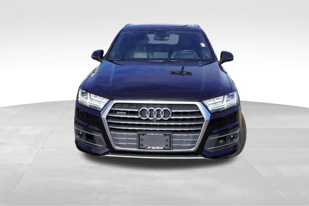 Used 2018 Black Audi 3.0T Prestige image 12
