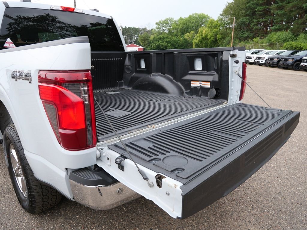 Certified Used 2025 White Ford XLT image 9