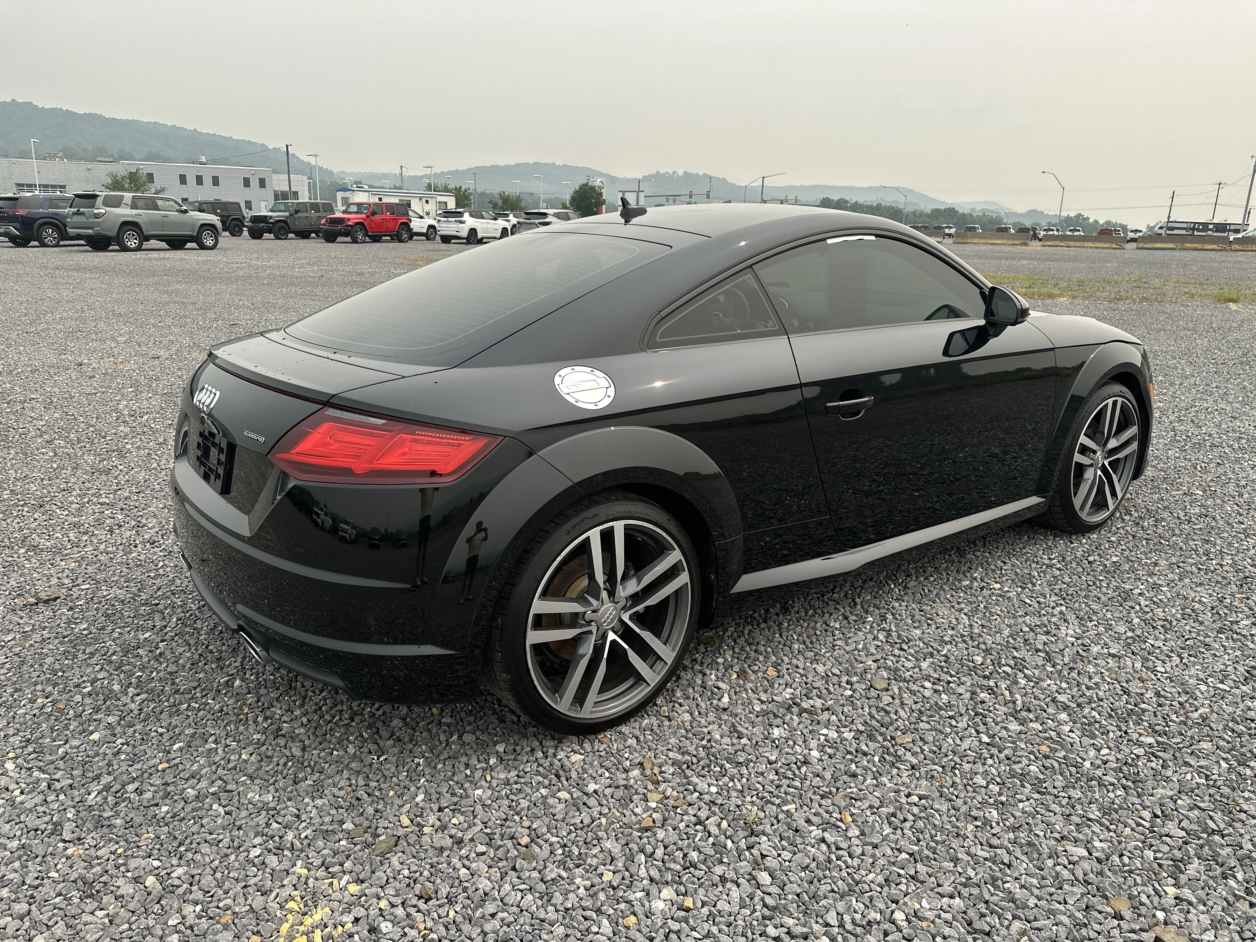 Used 2020  Audi  image 6