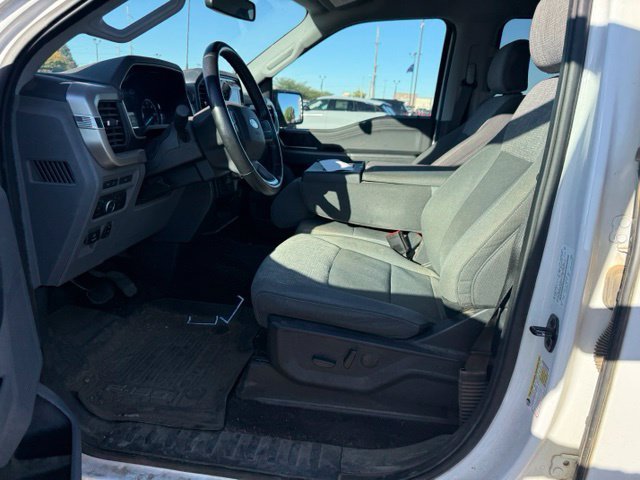 Used 2022 White Ford XLT image 2