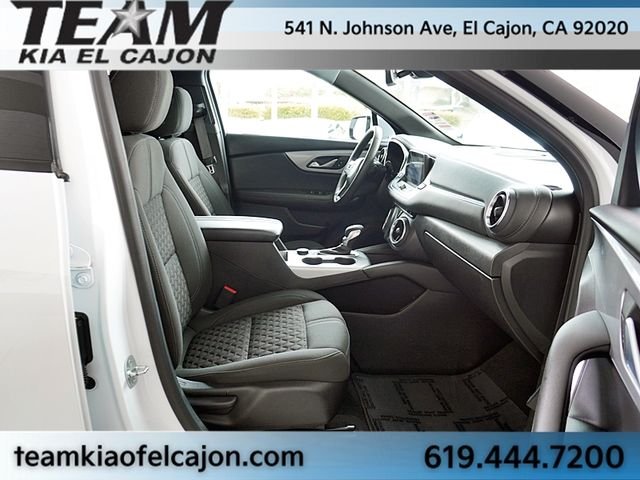 Used 2022 White Chevrolet LT image 11