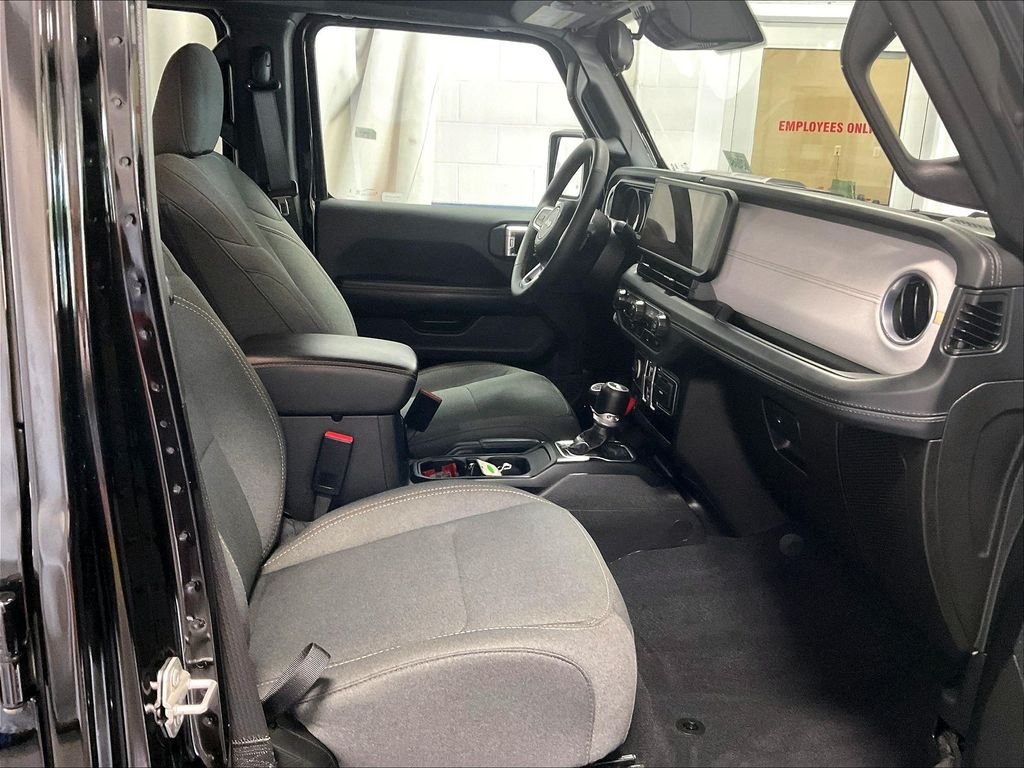 Used 2024 Black Jeep Sahara 4xe image 11