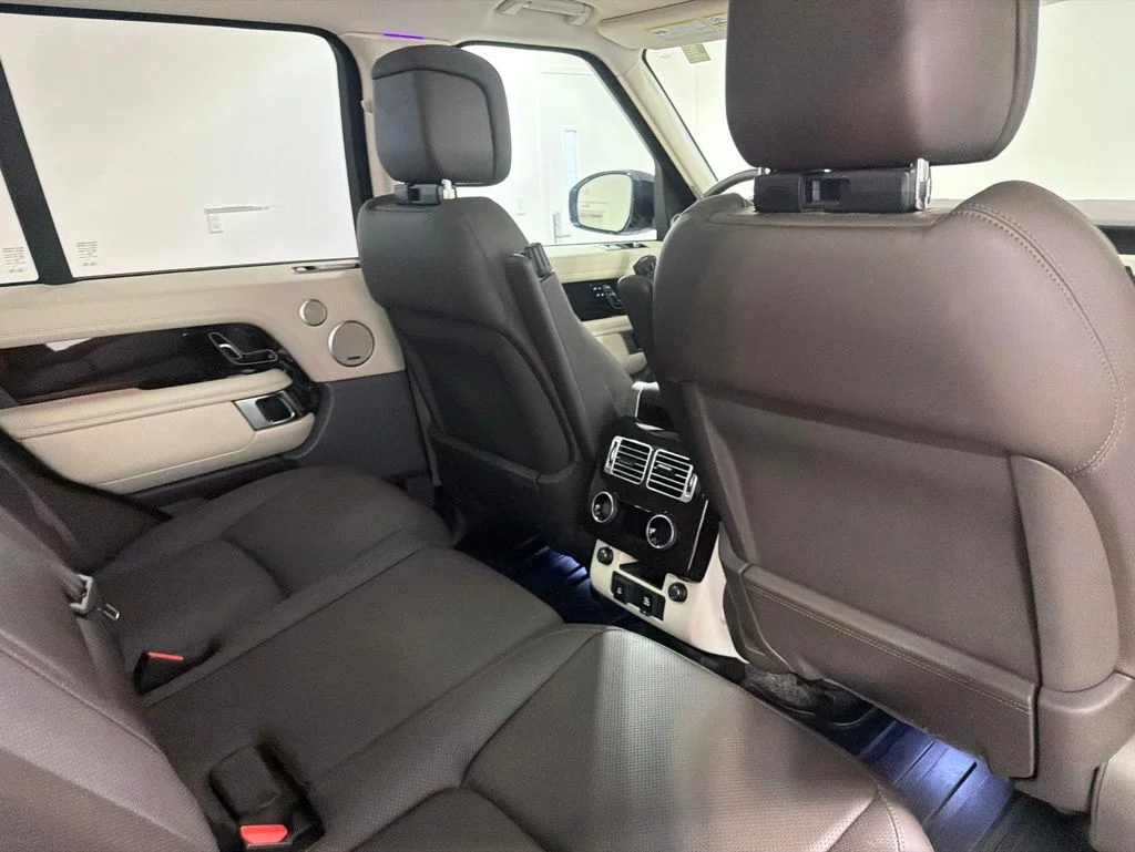 Used 2020  Land Rover HSE image 27
