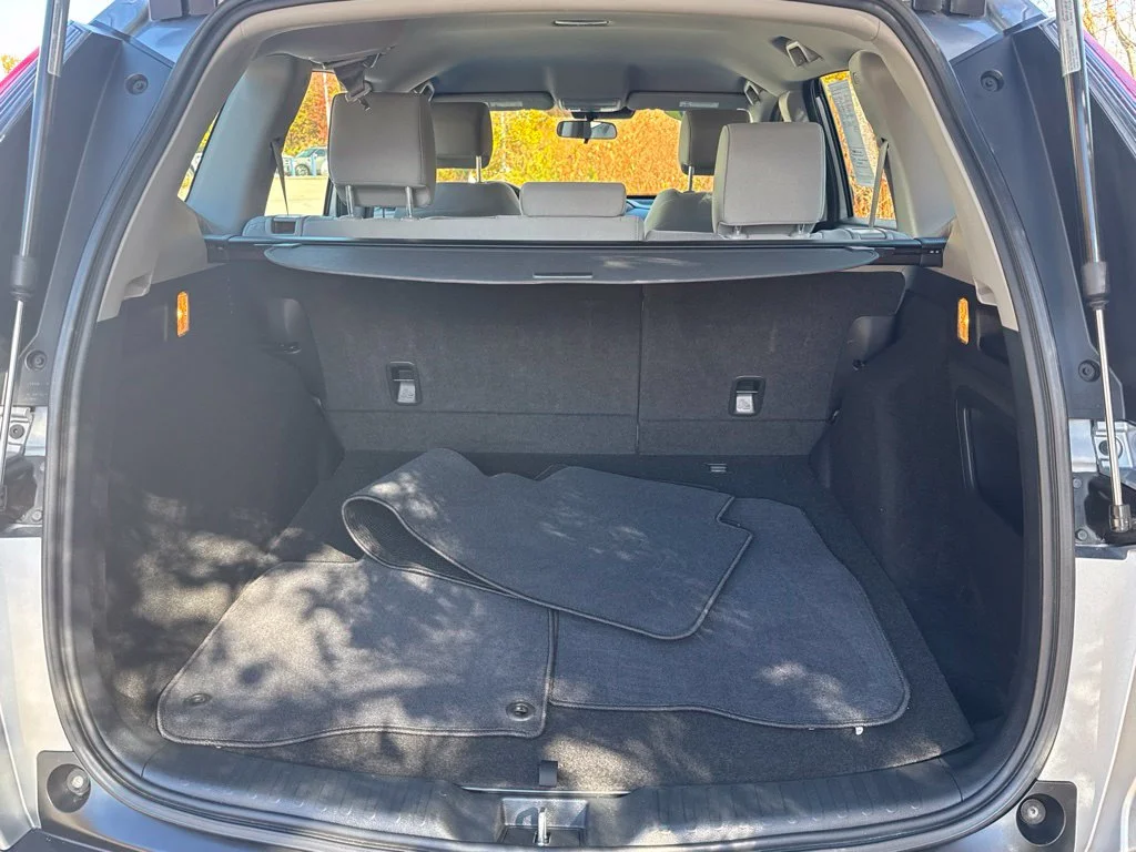 Used 2020  Honda LX image 4