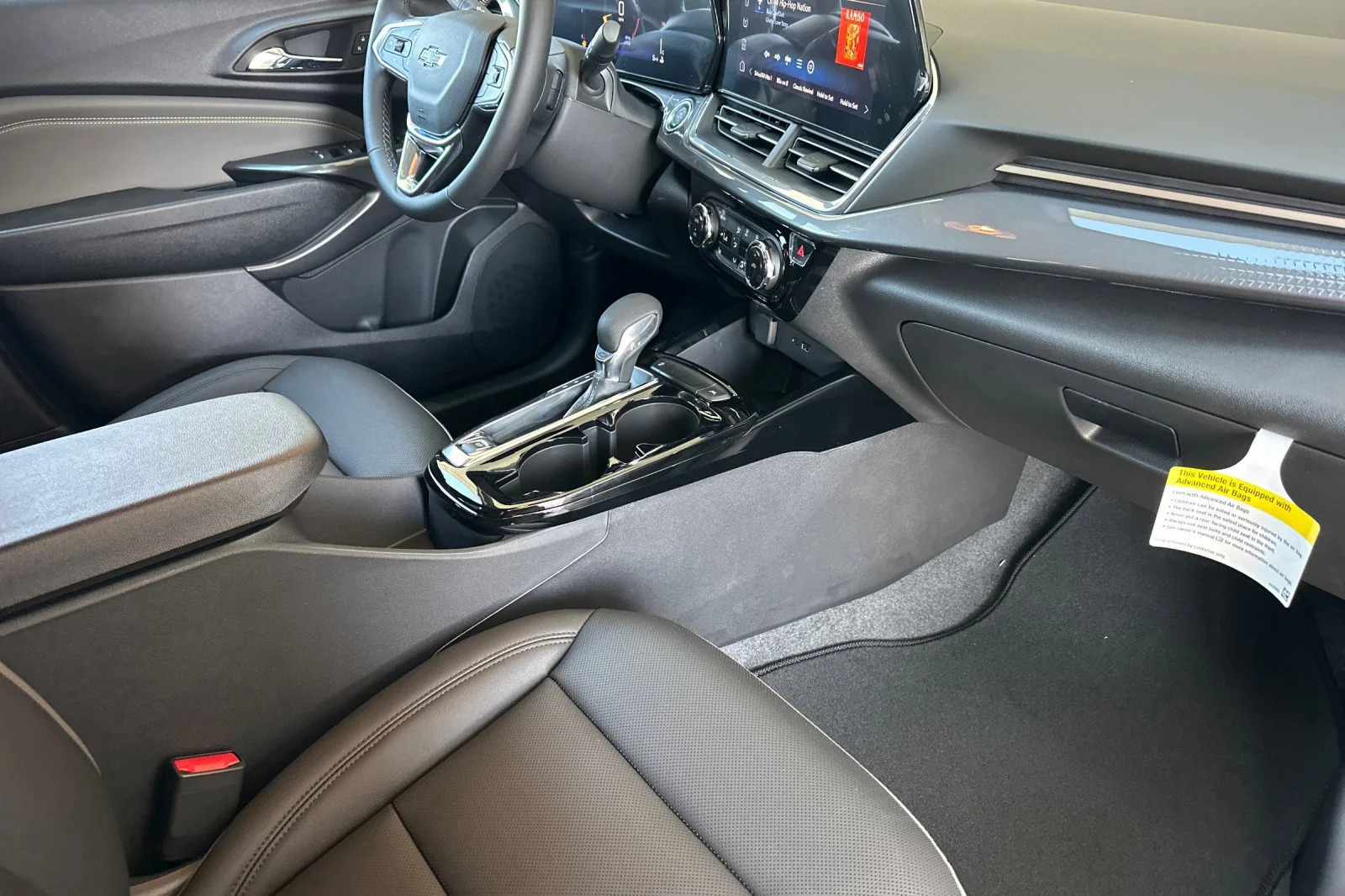 New 2026 Cacti Green Chevrolet ACTIV image 16