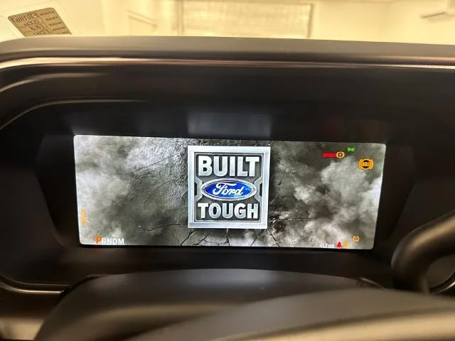 New 2026 Star White Metallic Tri-Coat Ford F-250® Platinum® image 33