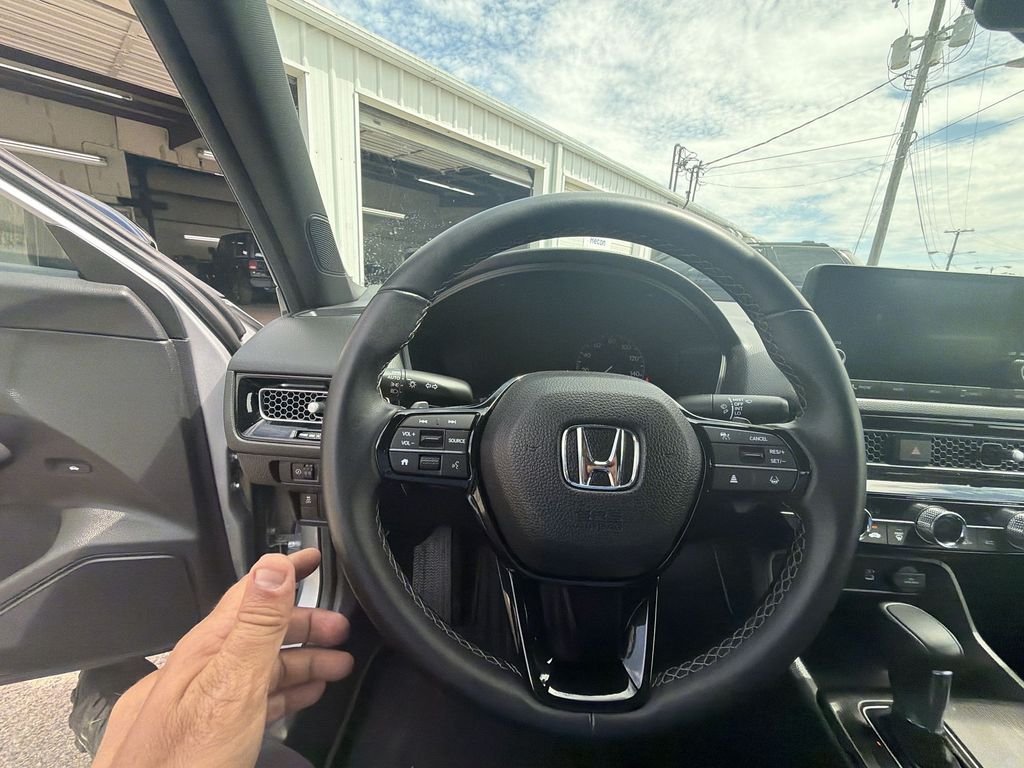 Used 2025 Silver Honda Sport image 14