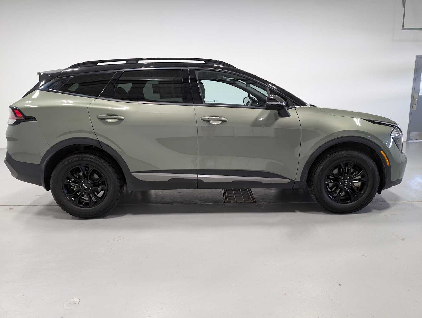 Certified Used 2023 BLK Kia X-Pro image 7