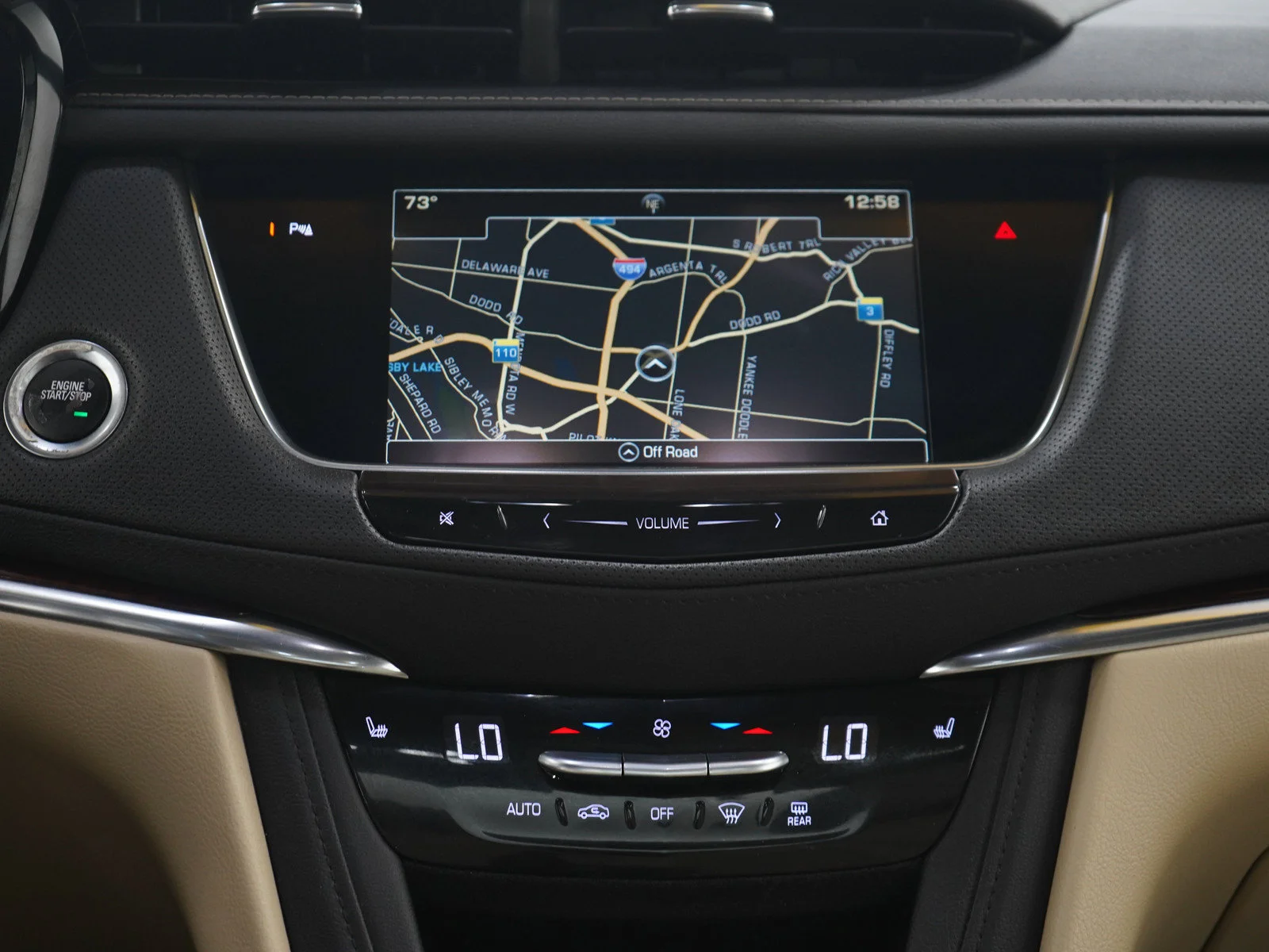 Used 2019 CRYSTAL WHITE TRICOAT Cadillac Luxury AWD image 18