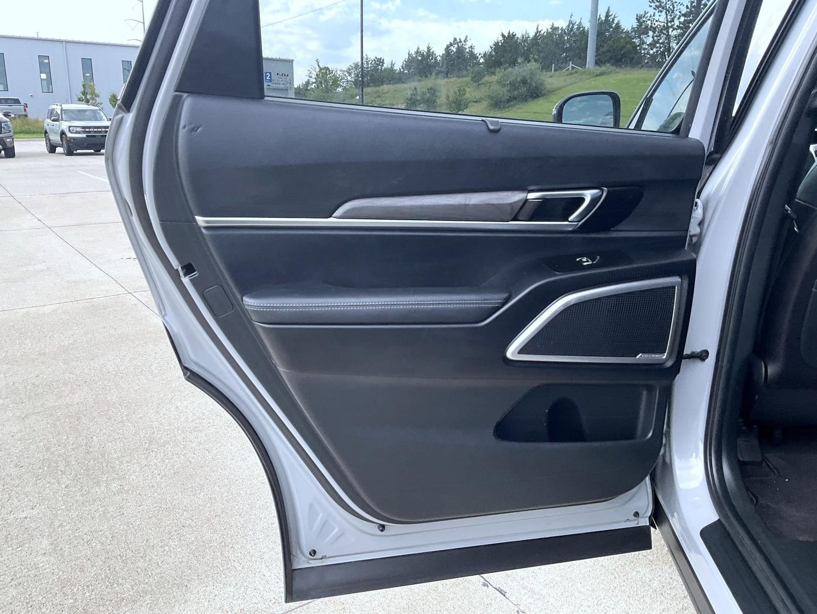 Used 2023 Gray Kia EX X-Line image 18