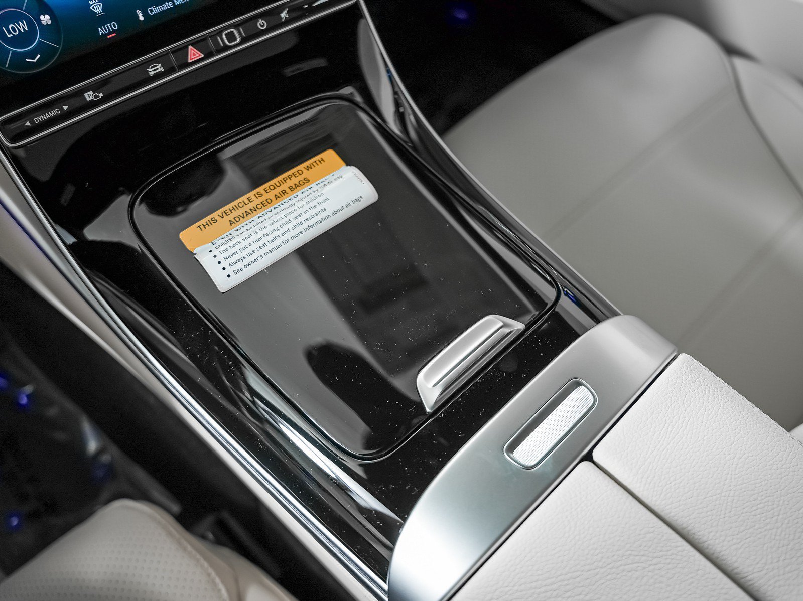 New 2026 Polar White Mercedes-Benz C 300 image 15