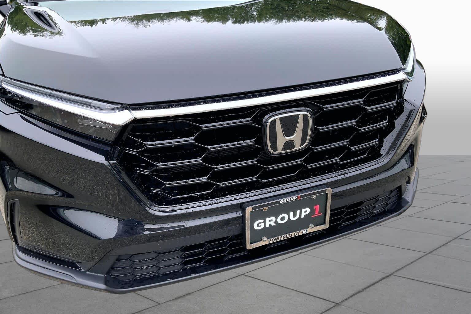 Used 2024 Crystal Black Pearl Honda EX image 32