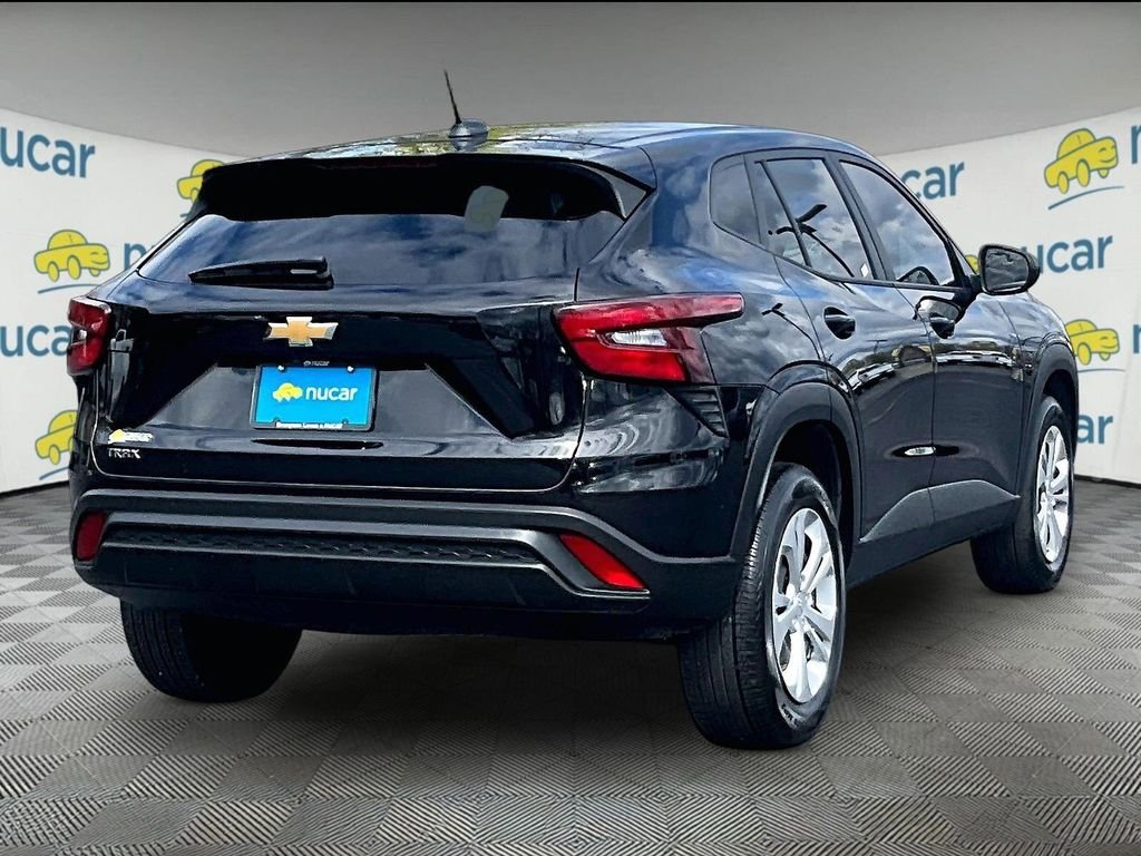Used 2024 Black Chevrolet LS image 6