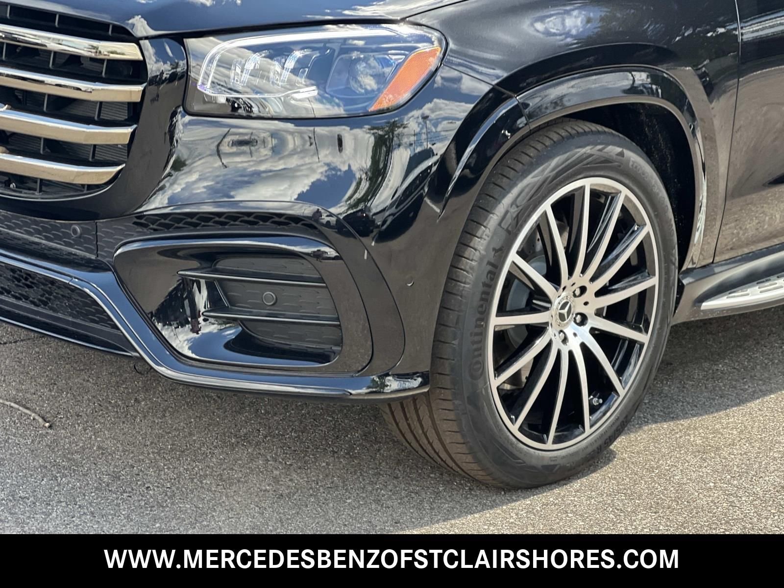 New 2026 Obsidian Black Metallic Mercedes-Benz GLS 580 image 8