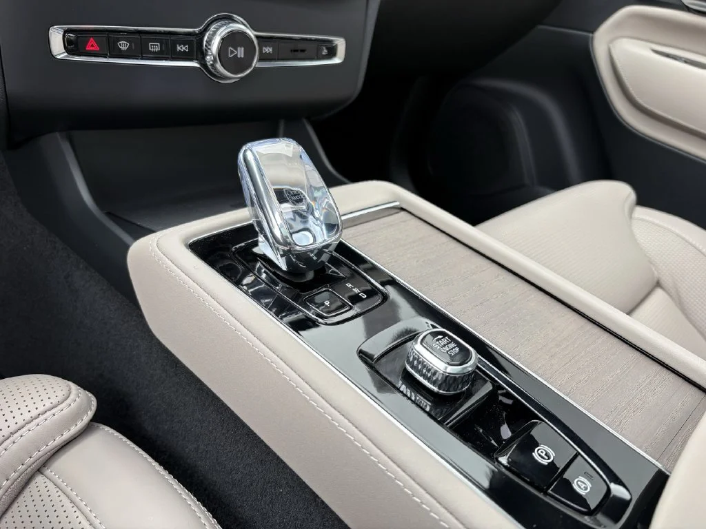 2026 Volvo XC90 Ultra - Photo 22
